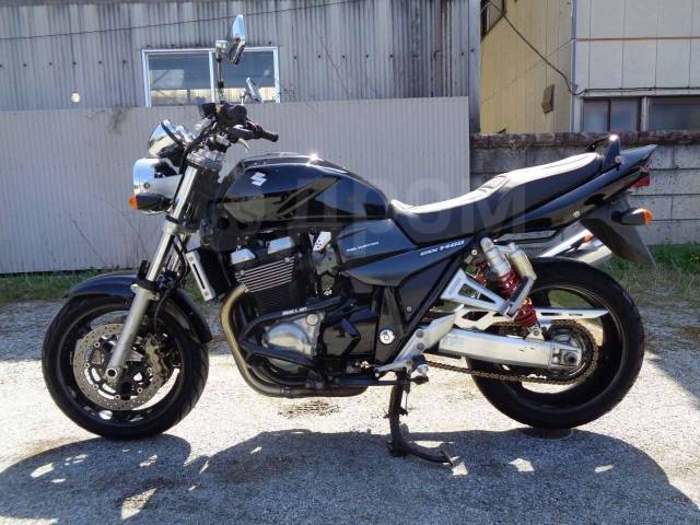 Suzuki GSX 1400. 1 400. ., , ,  .     