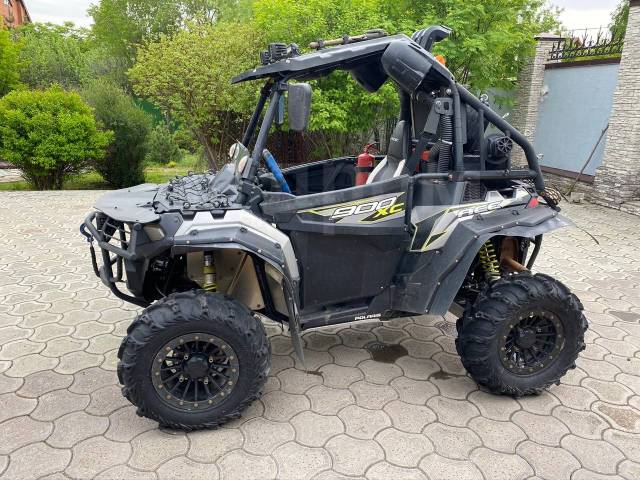 UTV Polaris Ace