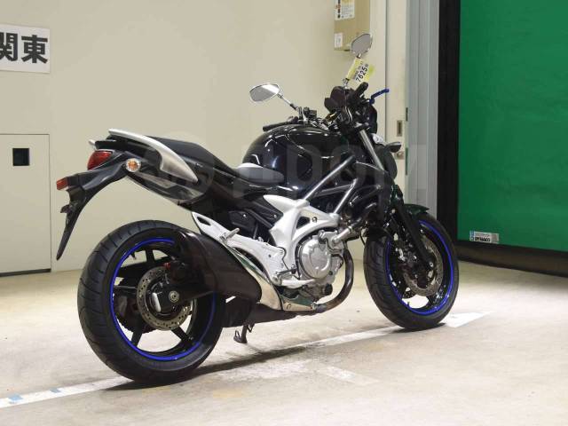 Suzuki SFV 400 Gladius. 400. ., , ,  .     