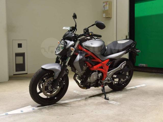 Suzuki SFV 400 Gladius. 400. ., , ,  .     