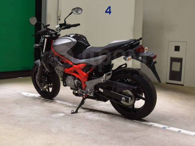 Suzuki SFV 400 Gladius. 400. ., , ,  .     