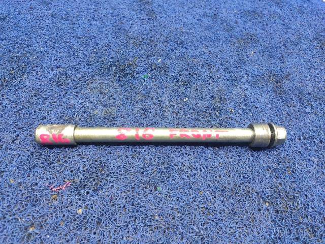 007. ось колеса gr 250. ось переднего колеса gsf 400-2. ось заднего колеса honda steed. оси владивосток.