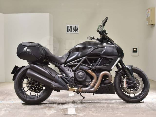 ducati diavel dark