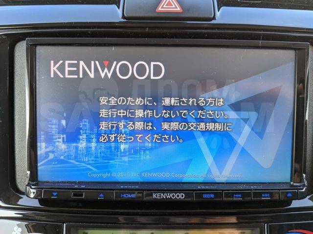 Магнитофон Kenwood MDV-D303, 2 DIN — 178x100 мм, б/у, в наличии