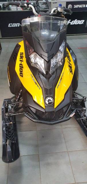 BRP Ski-Doo Summit X. ,  ,   