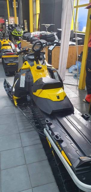 BRP Ski-Doo Summit X. ,  ,   