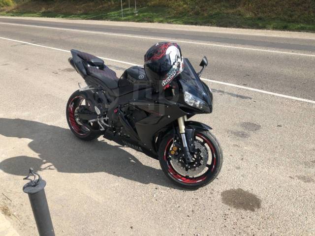 Yamaha R1. 1 000. ., , ,   