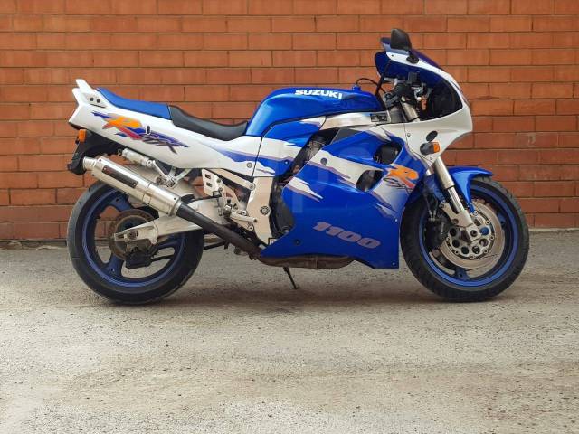 Suzuki GSX-R 1100. 1 100. ., , ,   