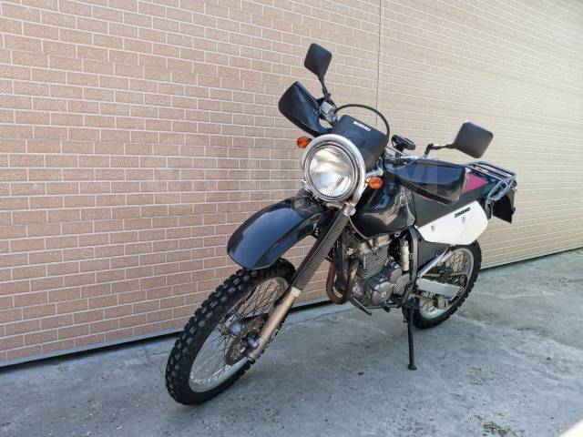 Suzuki Djebel 250. 250. ., , ,  .     