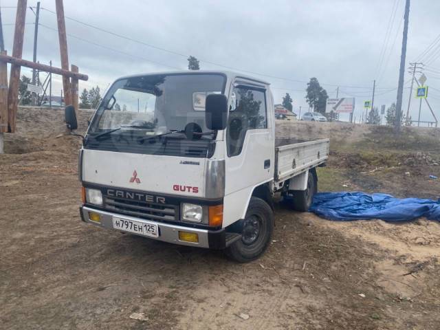 Грузовик mitsubishi canter