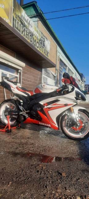 Yamaha YZF-R1. 1 000. ., , ,   