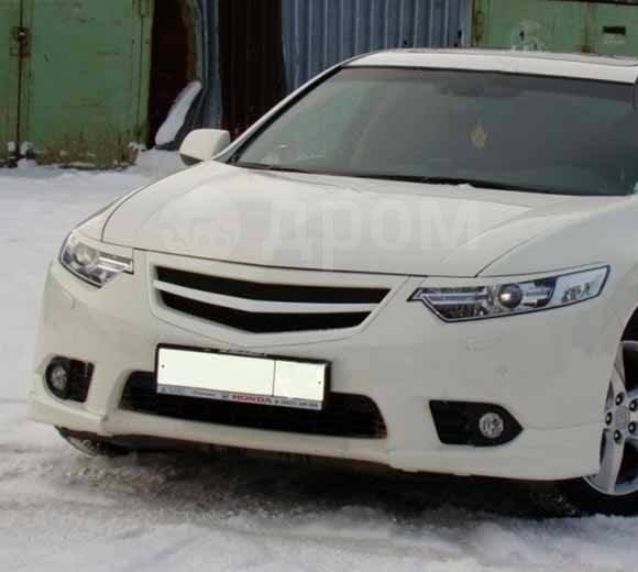 Решетка радиатора Mugen Рестайлинг с сеткой на Honda Accord 7