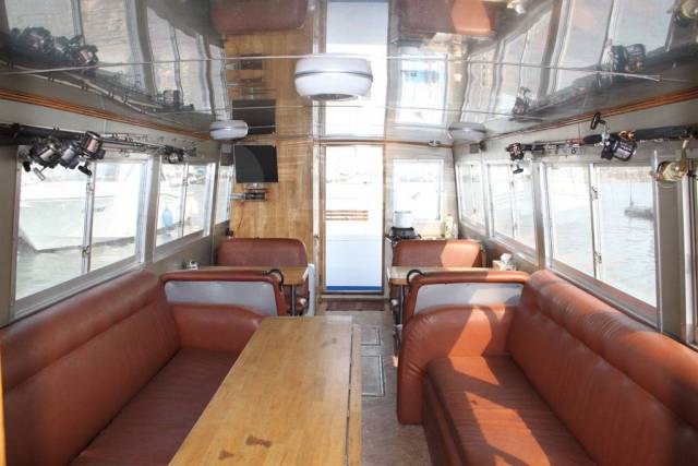 Custom Line. 2011 ,  13,50.,  , 190,00..,  