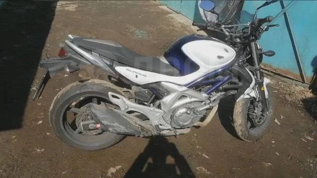 Suzuki SFV 400 Gladius. 400. ., , ,   