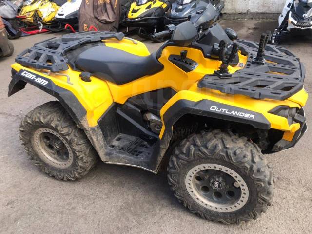 BRP Can-Am Outlander 500. ,  \,   