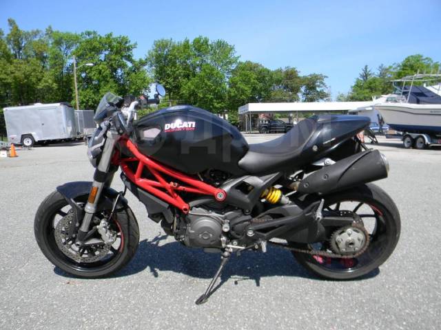 Ducati Monster 796. , ,  .     