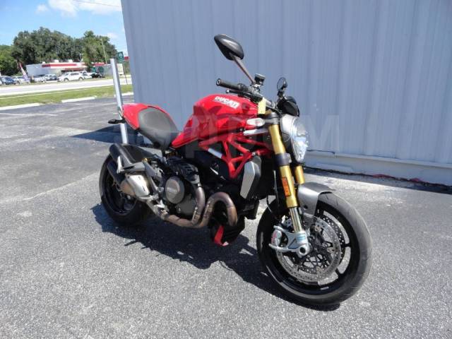 Ducati Monster 1200. , ,  .     