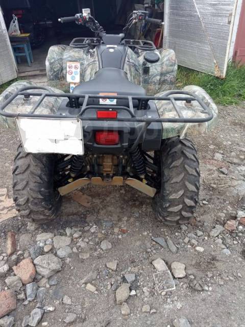 Yamaha Grizzly 550. ,  \,   