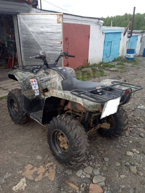 Yamaha Grizzly 550. ,  \,   