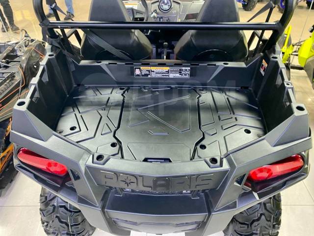 Polaris RZR 570. ,  \,   