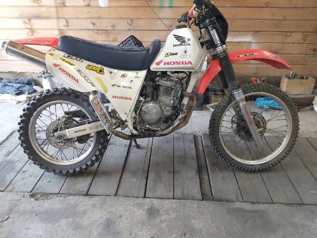 Honda xlr 250 baja