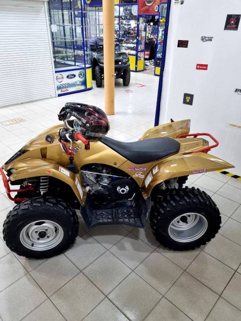 Yamaha Wolverine 450. ,  \,   