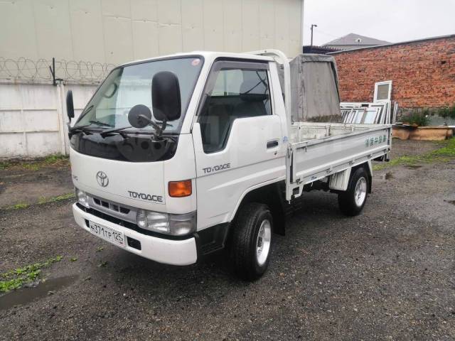 Toyota toyoace 1998