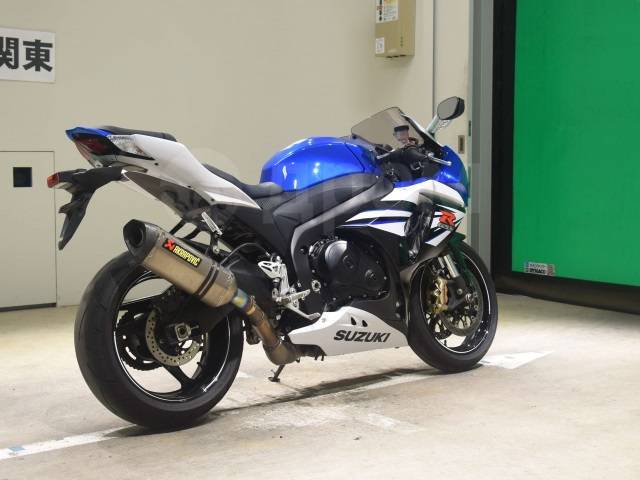 Suzuki GSX-R 1000. 1 000. ., , ,  .     