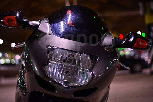 Honda CBR 1100XX. 1 100. ., , ,   