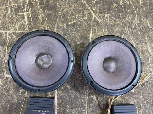 Subaru hot sale forester subwoofer