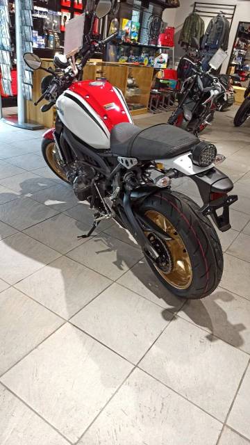 Yamaha XSR900. 850. ., , ,   