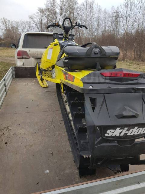 BRP Ski-Doo Summit. ,  ,   