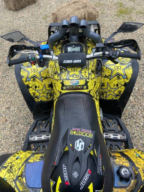 BRP Can-Am Renegade 800. ,  \,   