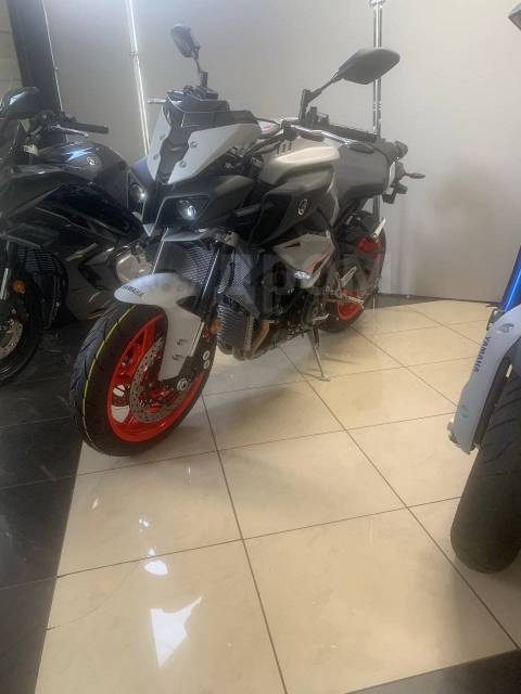 Yamaha MT-10. 1 000. ., , ,  .     