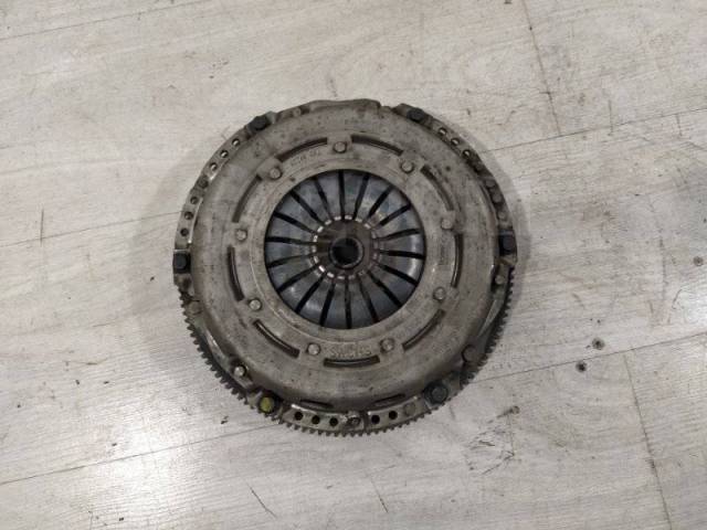 Sachs 3000 950 068 сцепление комплект. 6. комплект сцепления ford focus 2 1. 8 зетек. комплект сцепления 3000 950 605 (3000950605).