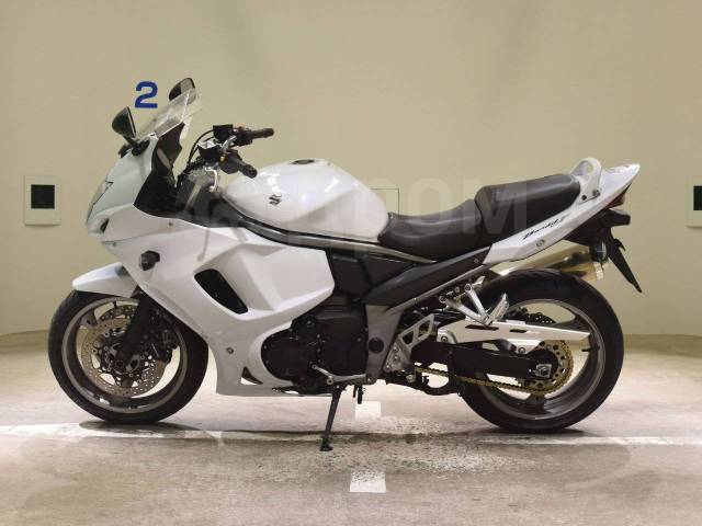 Suzuki GSF 1250 Bandit. 1 250. ., , ,  .     