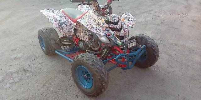 Yamaha Raptor 660. ,  \,   