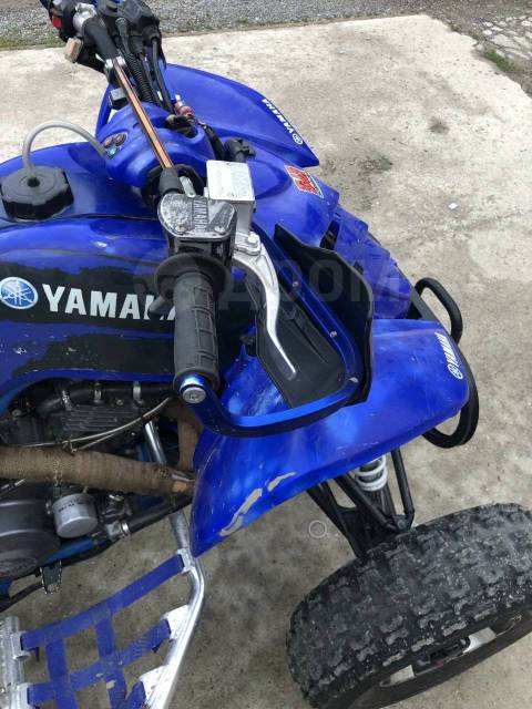 Yamaha Raptor 660. ,  \,   