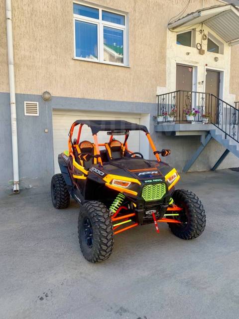 Polaris RZR XP 1000. ,  \,   