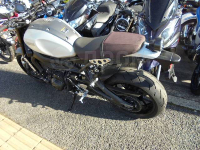 Yamaha XSR900. 850. ., , ,  .     