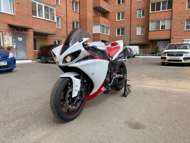 Yamaha R1. 1 000. ., , ,   