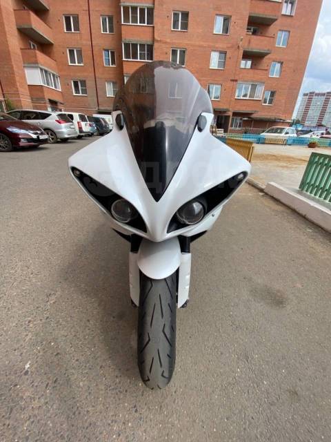 Yamaha R1. 1 000. ., , ,   