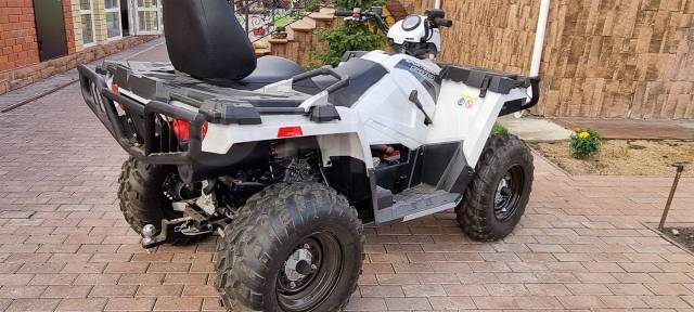 Polaris Sportsman 570. ,  \,   