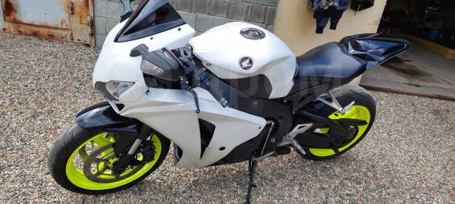 Honda CBR 1000RR Fireblade. 998. ., , ,   