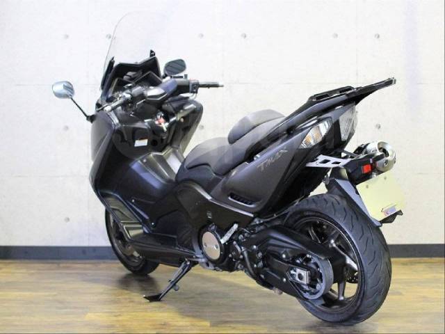 Yamaha Tmax. , ,  .     