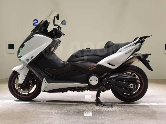 Yamaha Tmax. , ,  .     