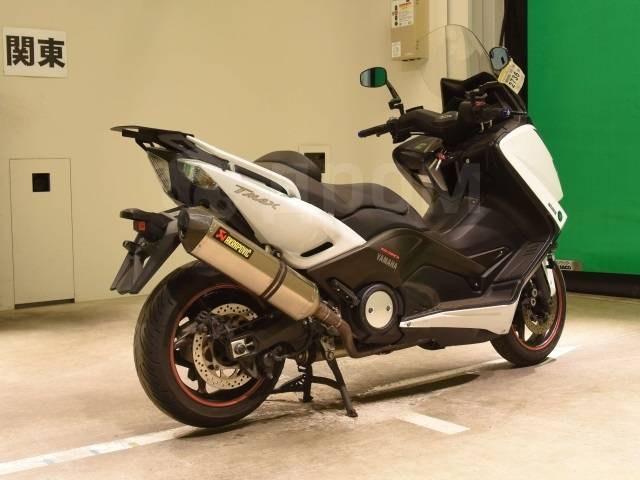 Yamaha Tmax. , ,  .     