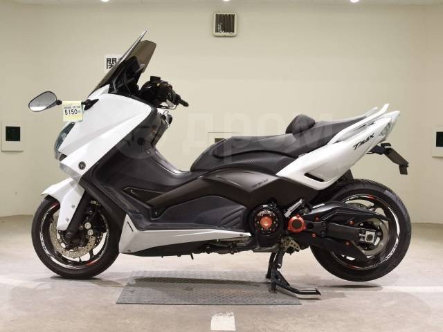 Yamaha Tmax. , ,  .     