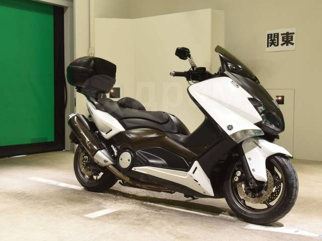 Yamaha Tmax. , ,  .     