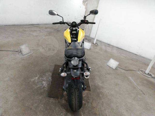 Yamaha XSR700. , ,  .     